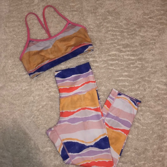 lululemon athletica Pants - lululemon Set (leggings & sports bra)